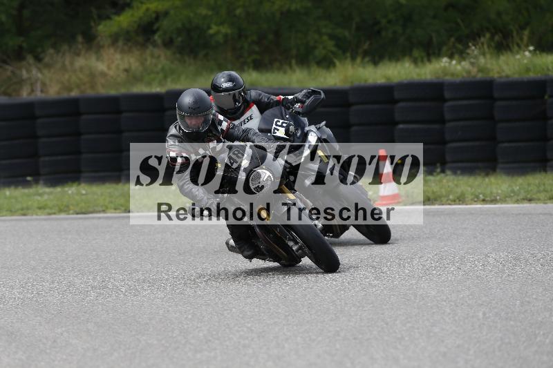 /37 28.07.2025 Dunlop Ride und Test Day ADR/Trackday Erfahren gelb Trackday schnell  rot/76